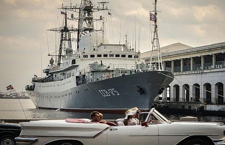 Rusya Küba'dan ABD'yi izliyor