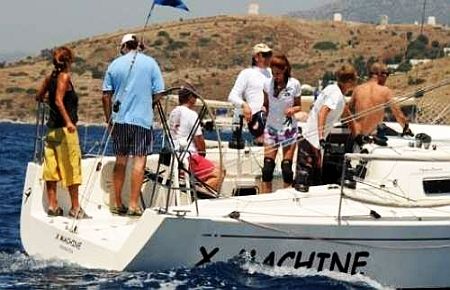 Şöhretler denizde yarıştı