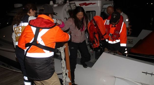 Göcekte Yat Battı, 4 Kişi Son Anda Kurtarıldı