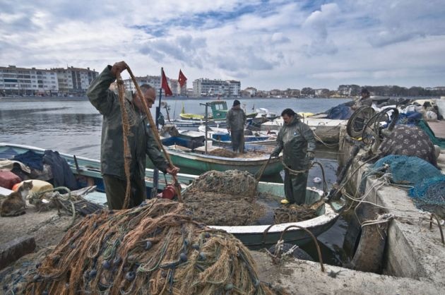 Balıkçıların "Gurbette" Zorlu Mesaisi