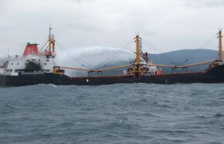 Tersanede Gemi Yangını