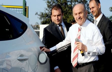 Türkiye'nin İlk Hidrojen Yakıt Dolum Tesisi Kuruldu