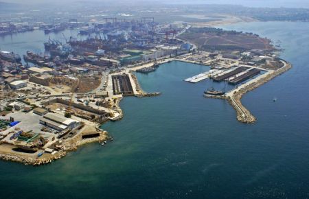 Tuzla Tersanesinde Denetim