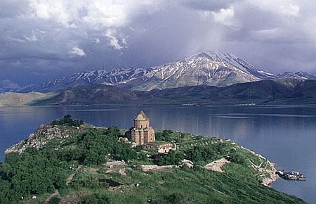 Van'a deniz otobüsü